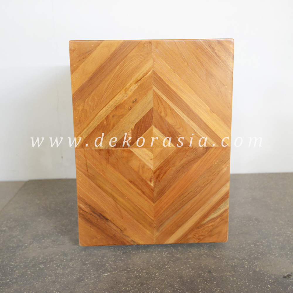 Teak Barn Stool with rubber feet C - 4 Wooden Stools