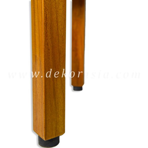 shaving stool 4 legs3 Shaving Stool
